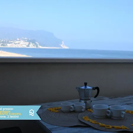 Rs322 - Marcelli, Bilocale Fronte Mare Con Inclusa *