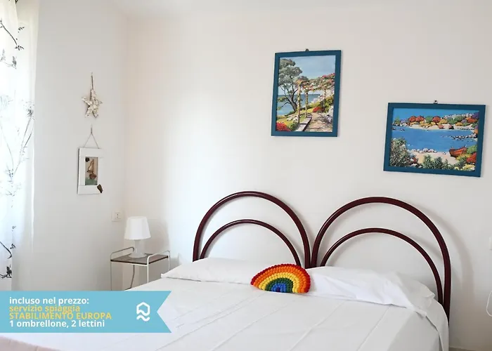 Rs322 - Marcelli, Bilocale Fronte Mare Con Inclusa Marcelli