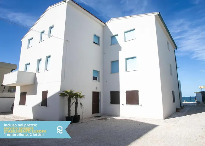 Rs322 - Marcelli, Bilocale Fronte Mare Con Inclusa * Marcelli